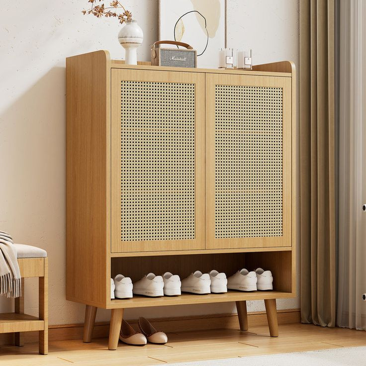 Natural fluted shoe Cabinet