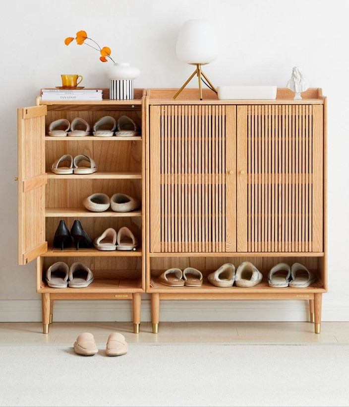 Natural fluted shoe Cabinet