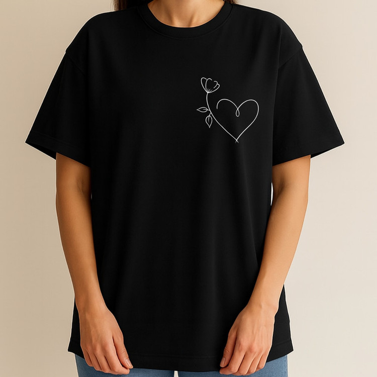 تیشرت اورسایز آستین کوتاه زنانه مدل باکسی طرح قلب خطی